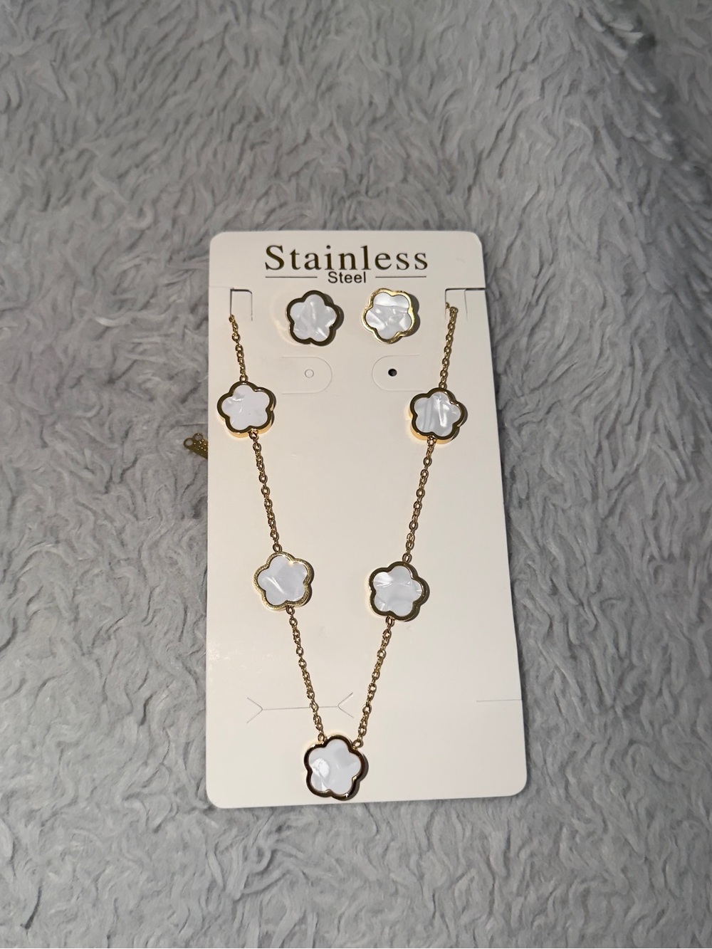 Gold Clover Necklace & Earrings Set – Stainless Steel White Clover Jewelry